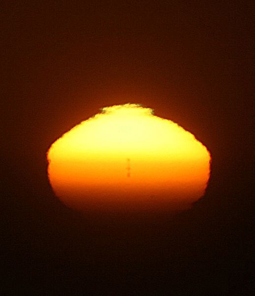 File:Sunspot Mirage.JPG