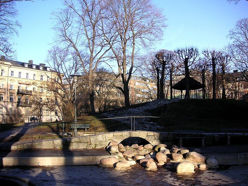 File:Tegnerlunden 2008.jpg