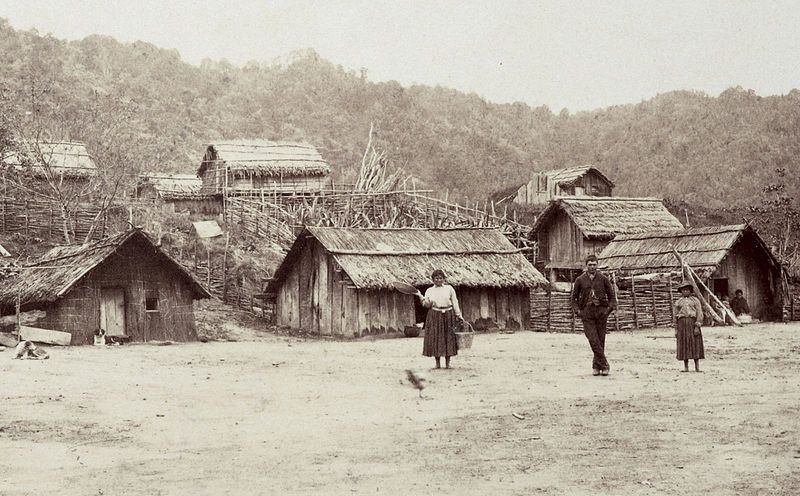 File:Atene Village, c.1890.jpg