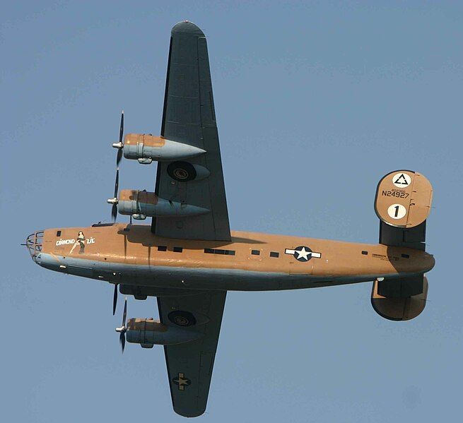 File:B-24 'Diamond Lil'.jpg