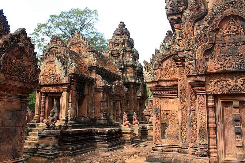 File:Banteay Srei Cambodia.jpg