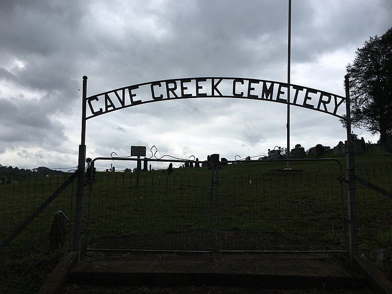 File:Cave Creek Cemetery.jpg