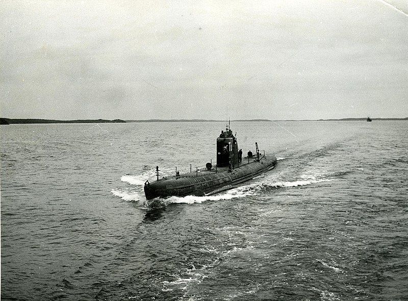 File:HMS Tumlaren Fo88450AB.jpg