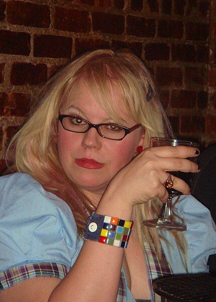 File:Kirsten Vangsness.jpg