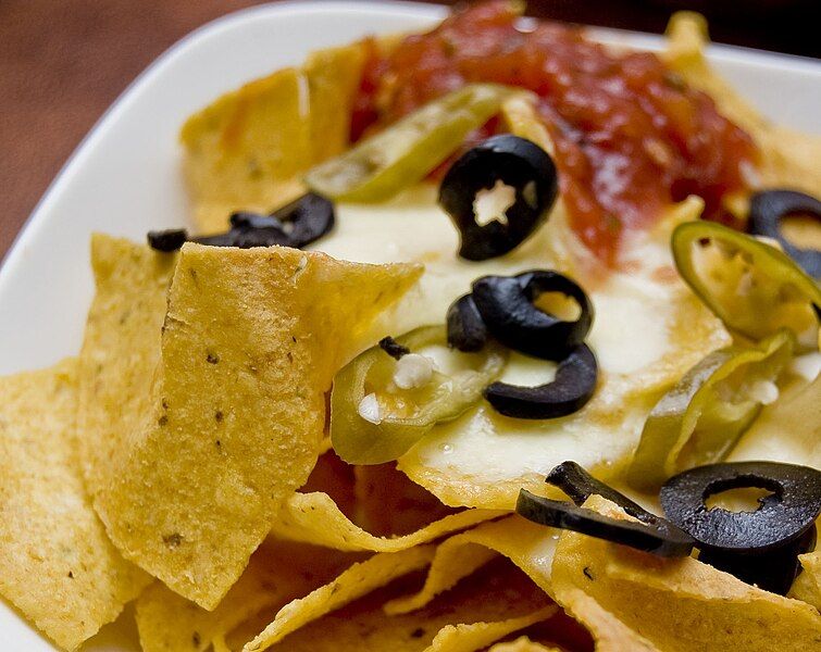 File:Nachos-cheese (cropped).jpg