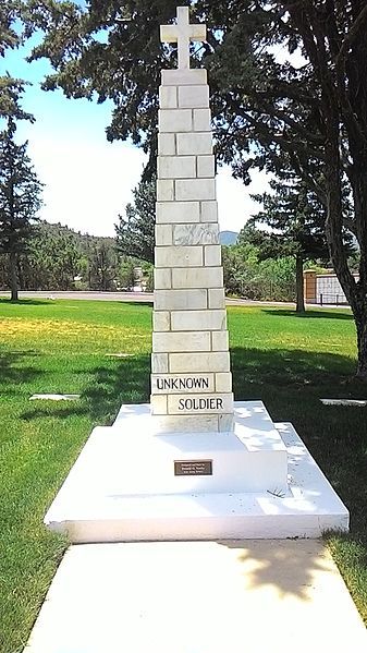 File:Prescott National Cemetery-6.jpg