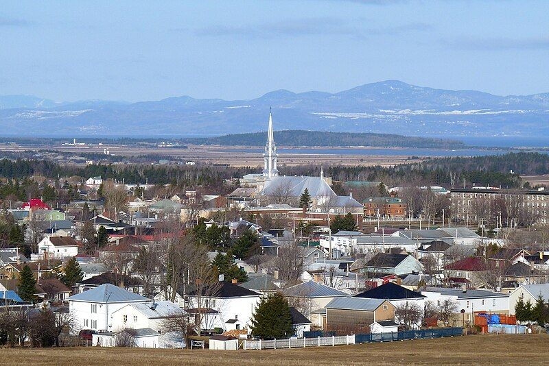 File:Saint-Pascal-kamouraska.jpg