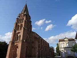 The church in Sauveterre-Saint-Denis