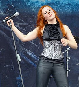 Simone Simons - Gothic beauty