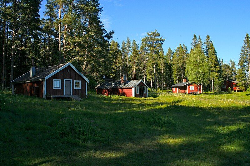 File:Skuleskogen Näskebodarna.jpg