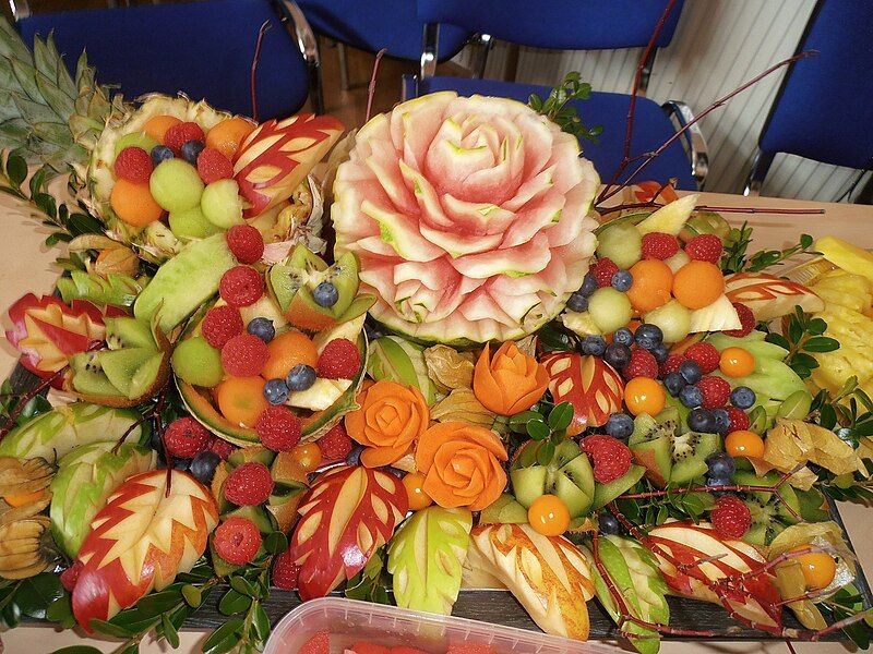 File:Thai fruit carving.jpg