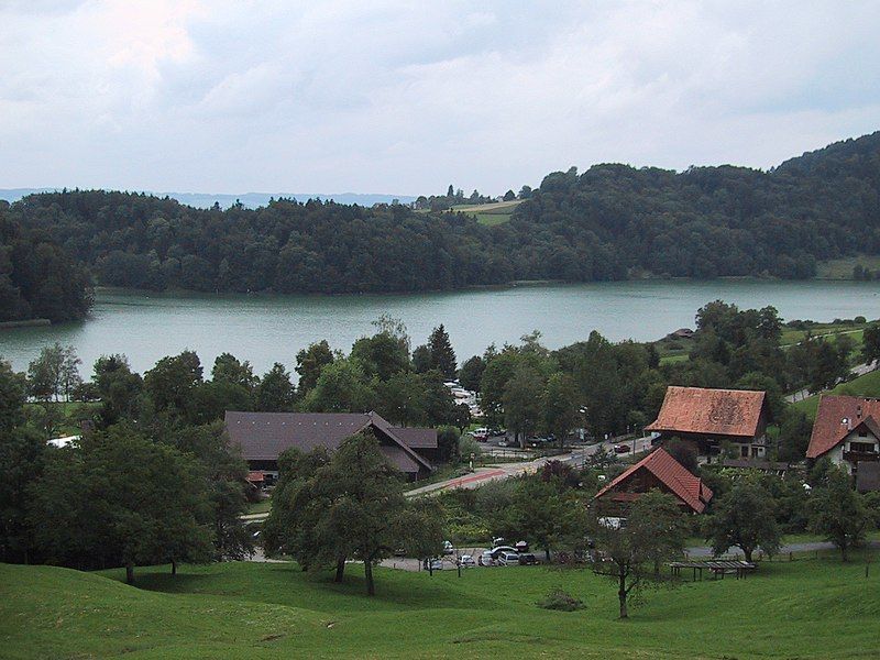 File:Tuerlersee.jpg