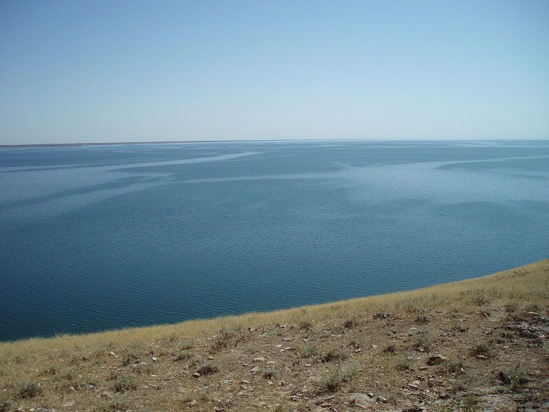 File:Aydar Lake.jpg