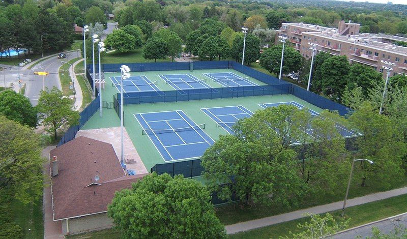 File:BayviewVillageTennisClub.jpg