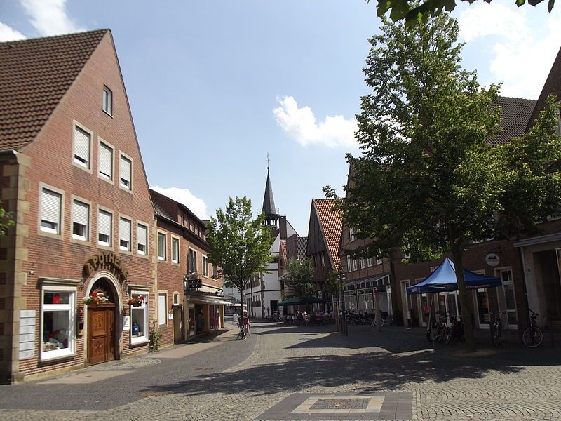 File:Burgsteinfurt's Old Town.jpg