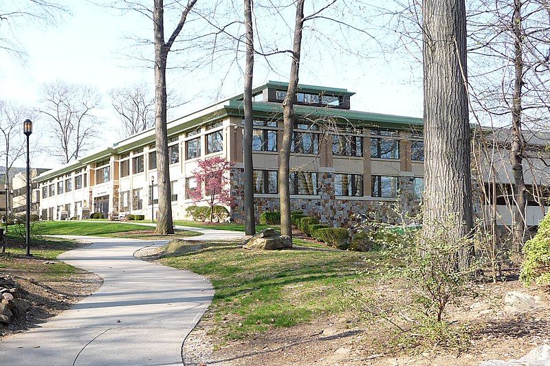 File:Fairfield Library.JPG