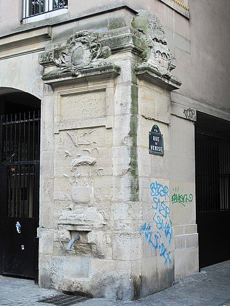 File:Fontaine Maubuée.jpg