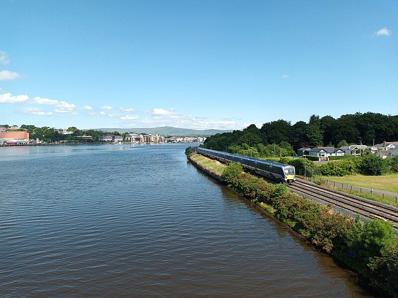 File:Foyle-River-train-line.jpg