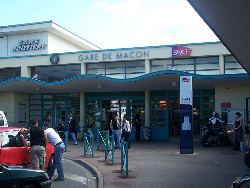 File:Gare de Mâcon-Ville.JPG