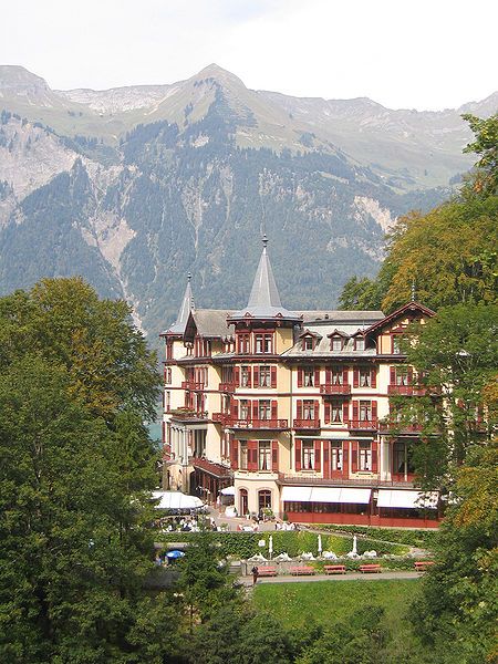 File:Grandhotel Giessbach.jpg