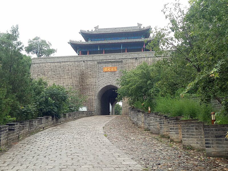 File:Gubeikou Gate.jpg