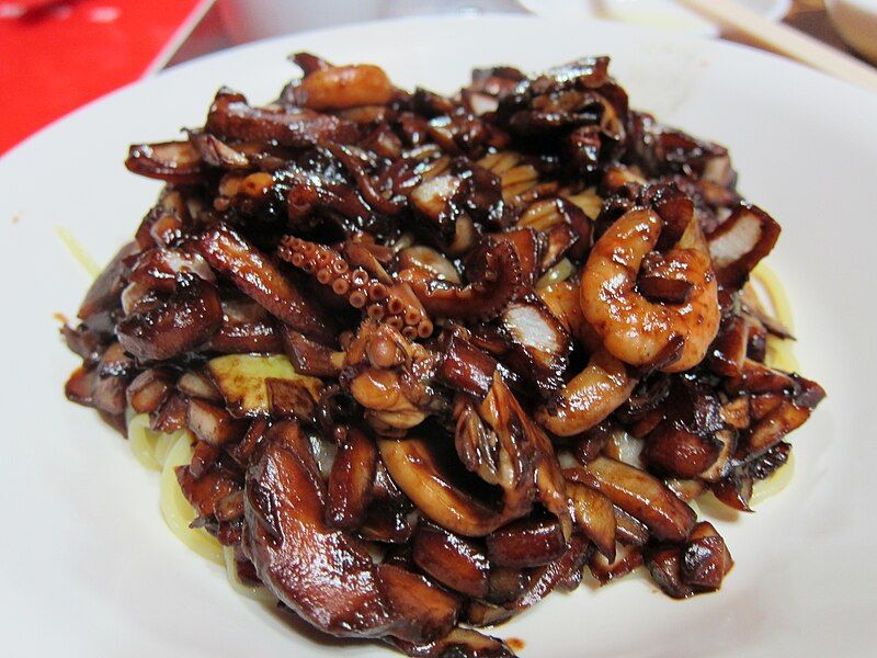 File:Haemul-jajangmyeon.jpg