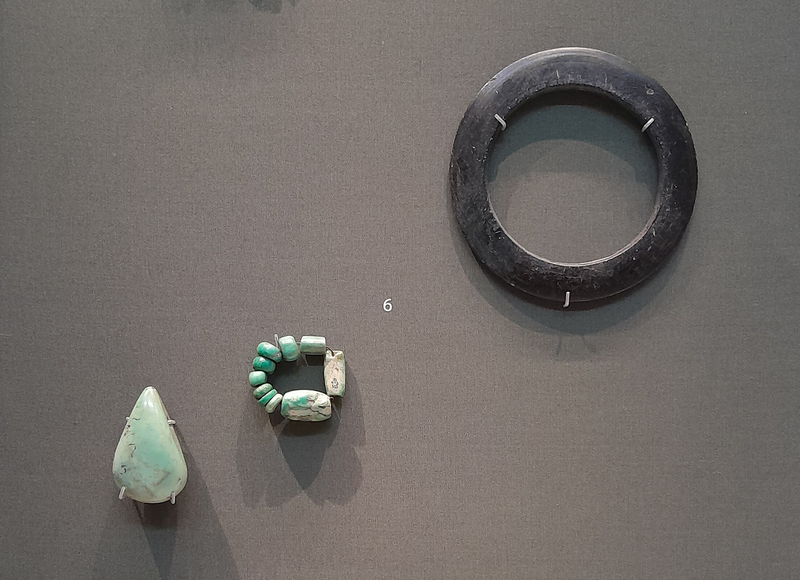 File:Neolithic ornaments.png