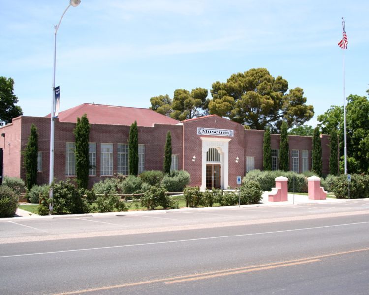 File:Old ld school.jpg