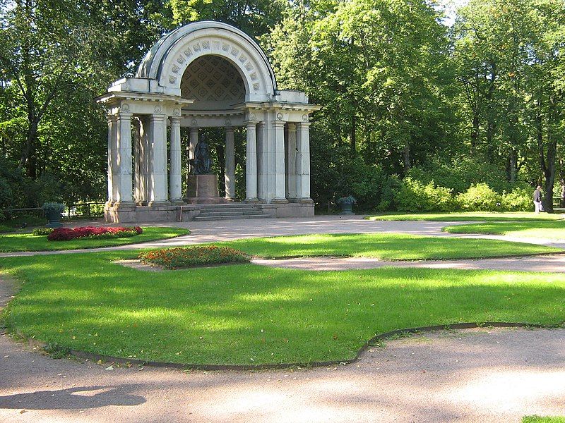 File:Pavlovsk park1025.jpg