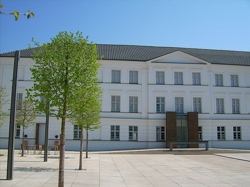 File:Pommersches Landesmuseum 02.jpg