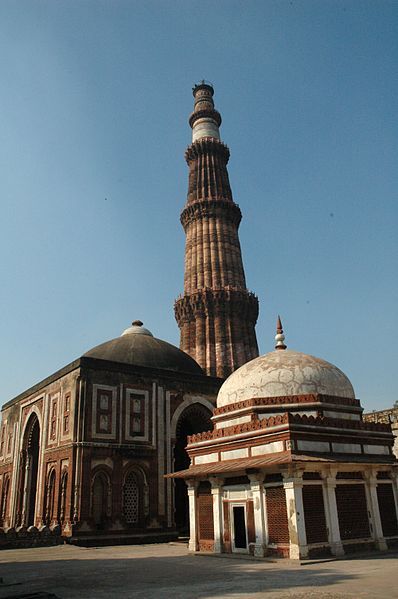 File:QutbMinar AlaiDarzawa.JPG