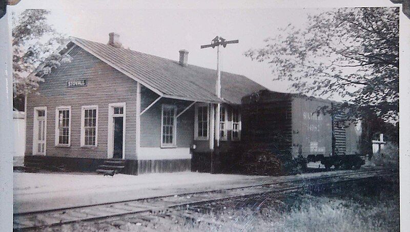 File:Stovall's Railroad station.jpg