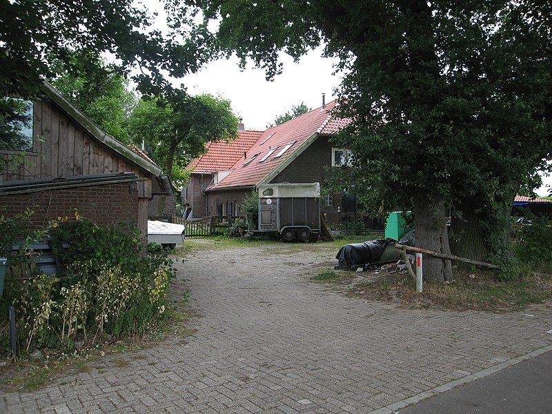 File:VoorstbijGendringen-stakenborgweg-185176.jpg