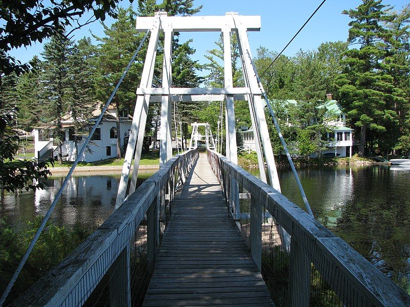 File:Wanakena Footbridge.jpg