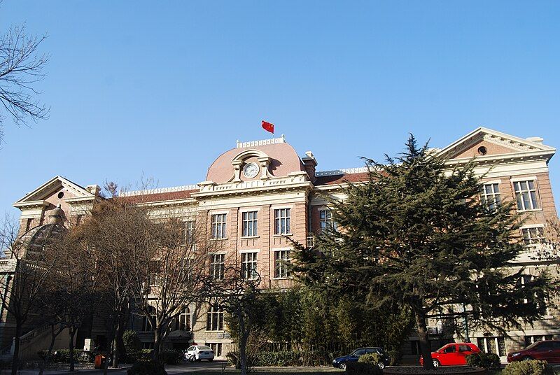 File:原天津工商学院主楼.jpg