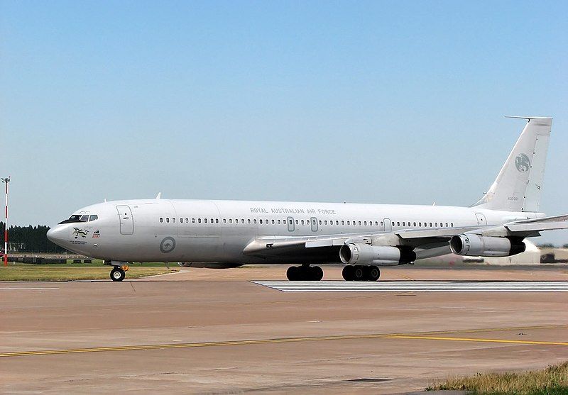 File:B707-368c.royalausaf.arp.jpg