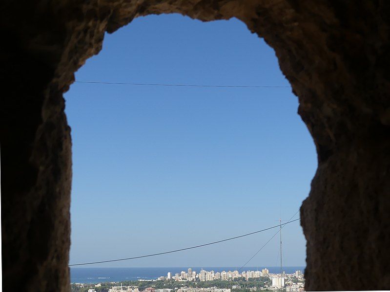 File:BurjAlShimali-Tower-view-on-Tyre 23092019RomanDeckert.jpg