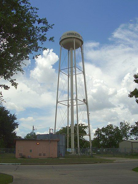 File:KendletonWatertower.jpg