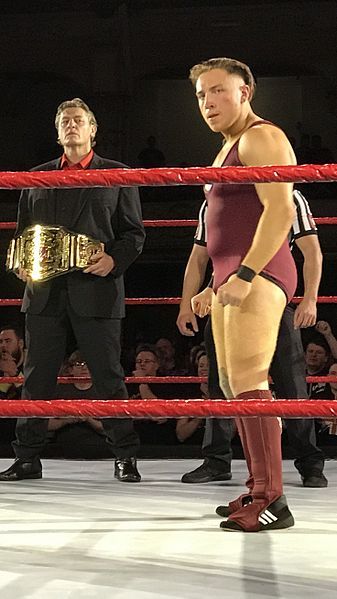 File:Pete Dunne.jpg