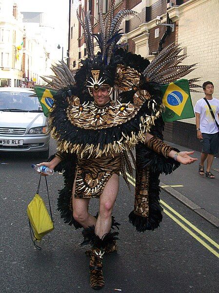 File:Pride London, 2010.jpg