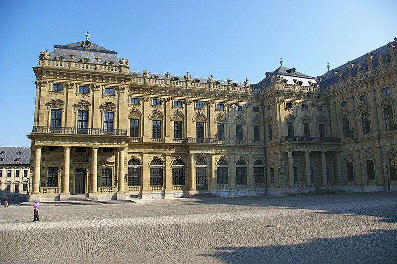 File:Residenz Würzburg7.jpg