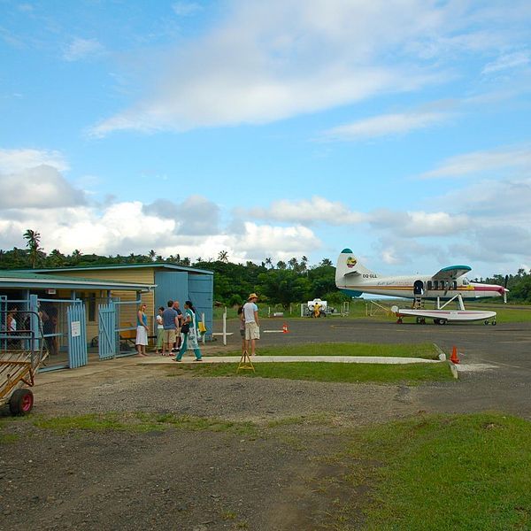 File:SavusavuArirportCrop.jpg