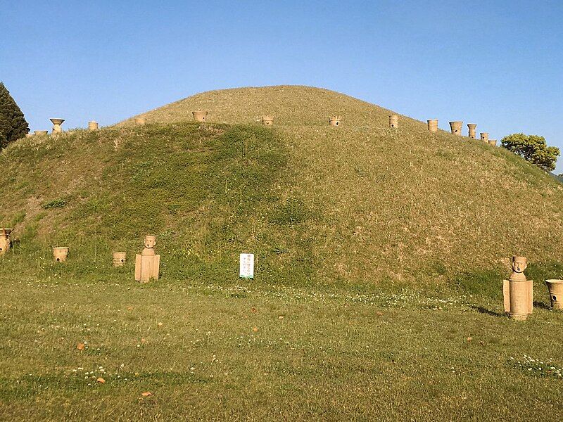 File:Sendo Kofun.jpg