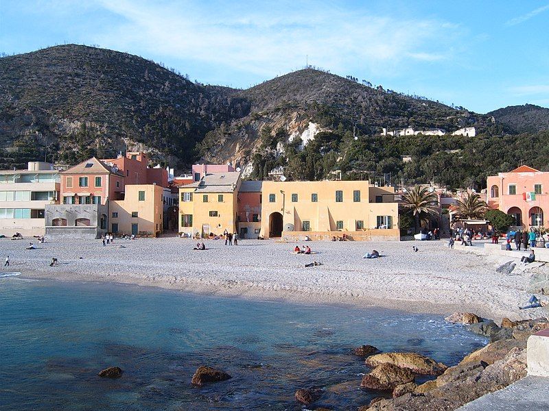 File:Varigotti002.jpg