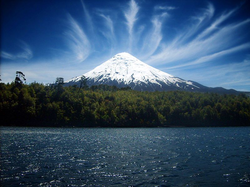 File:Volcán Villarrica Chile.jpg