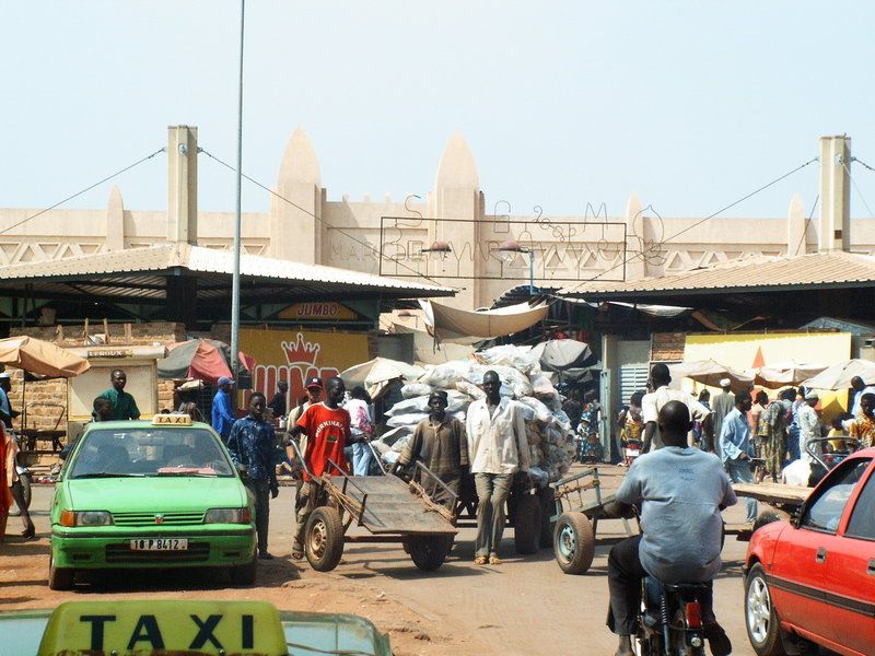 File:BoboDioulasso-Market.JPG