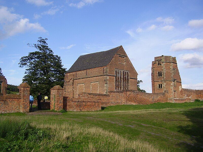 File:Bradgate House.jpg