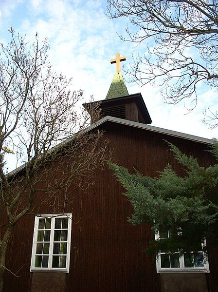 File:Christuskirche Friedrichshain.jpg