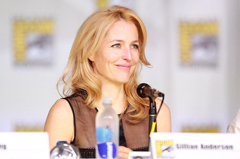 File:Gillian Anderson (9344566953).jpg