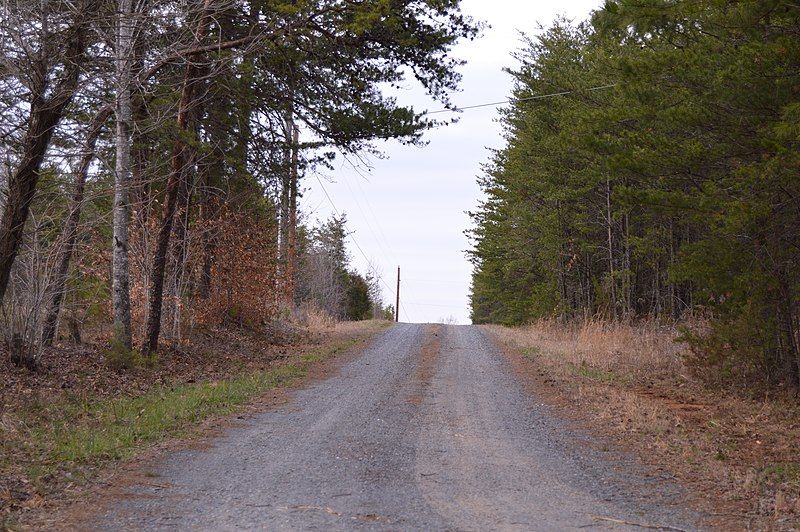 File:Guerrant House driveway.jpg